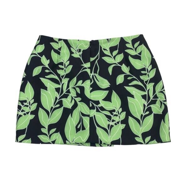 WHITE FOX Love Charm High Waisted Leaf Print Mini Skirt Sz Small - Picture 4 of 4